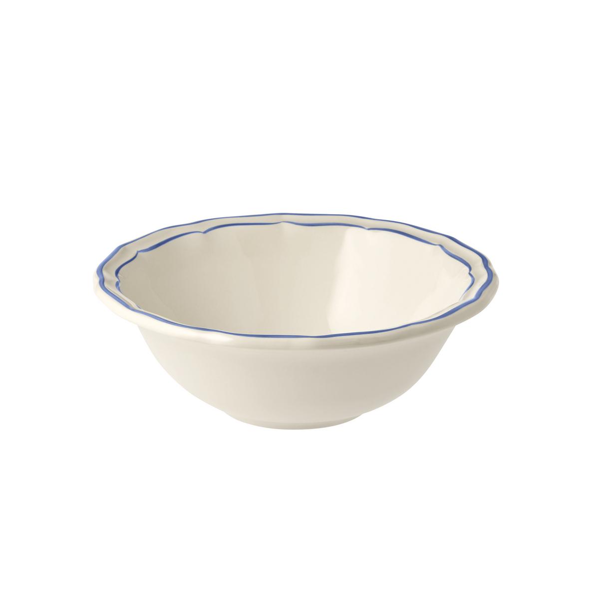 Gien Filet Bleu dinnerware collection - MDMAISON